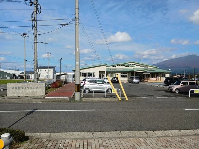 遊佐町子どもセンターまで777m