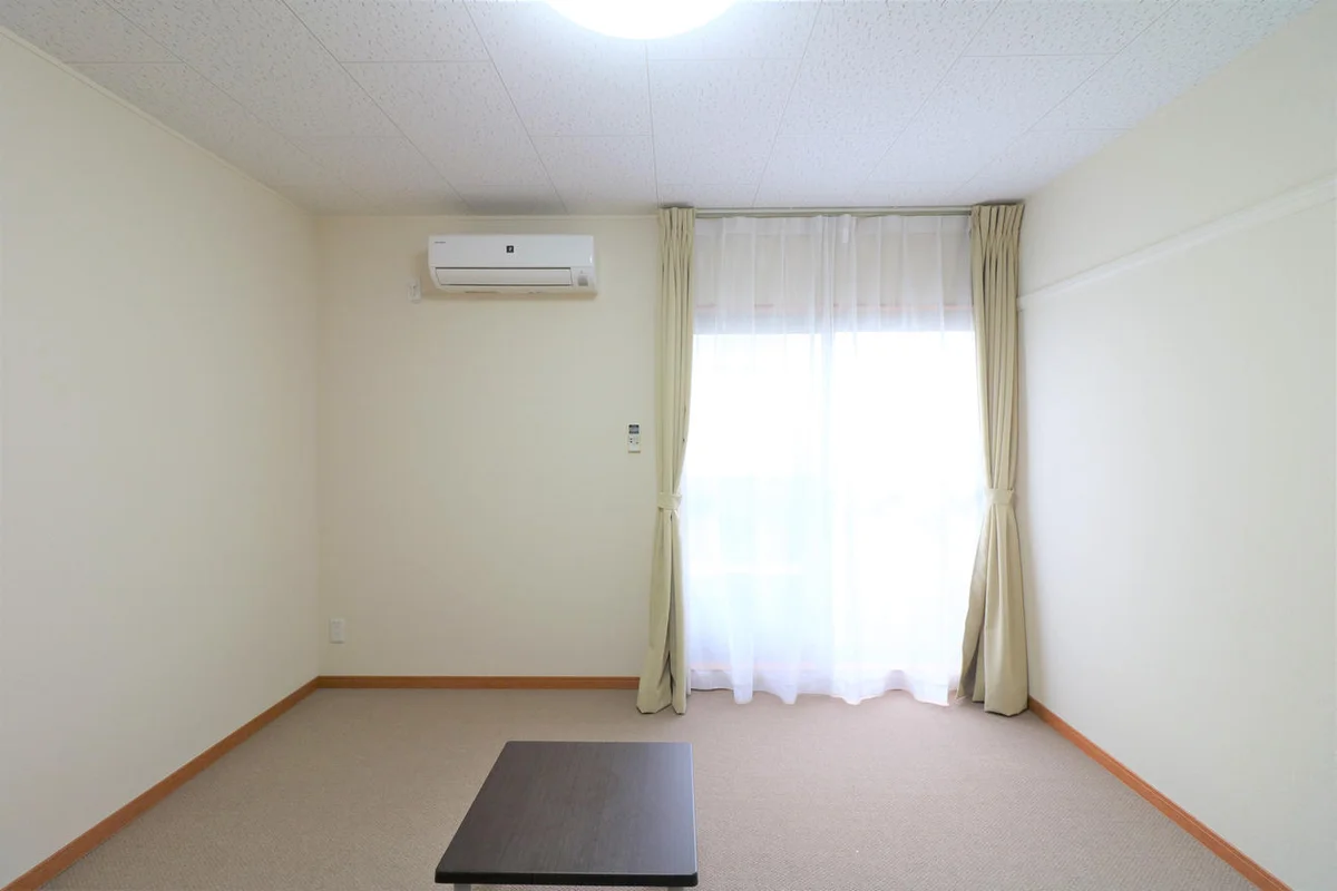 １Ｆはフローリング仕様・２Ｆは絨毯仕様になります。