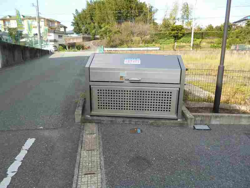 写真と現状が異なる場合は現状を優先します。