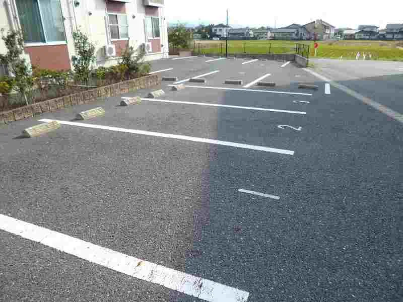 写真と現状が異なる場合は現状を優先します。