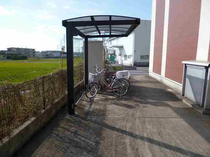 写真と現状が異なる場合は現状を優先します。