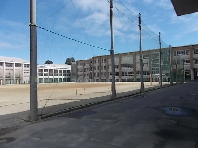 茨城中学校・高等学校まで400m