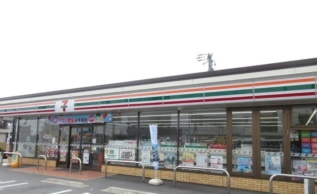 セブンイレブン大黒田店まで1200m