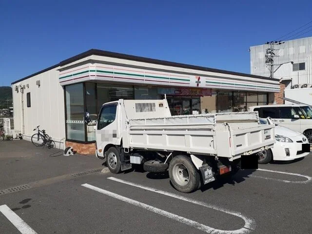 セブンイレブン 宇治槇島町大幡まで79m