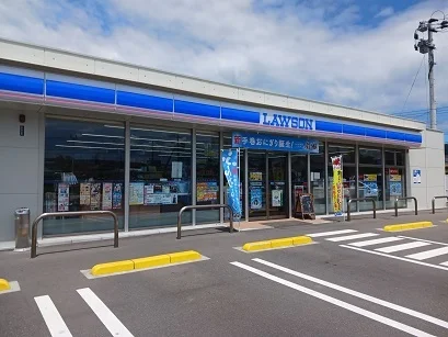 ローソン中郷1丁目店まで150m