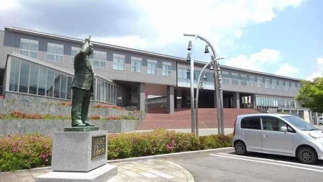 ツインプラザ図書館まで150m