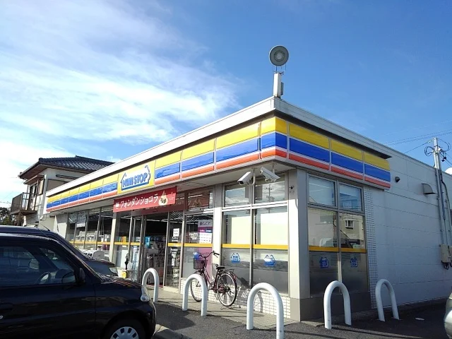 ミニストップ四日市中里店まで500m