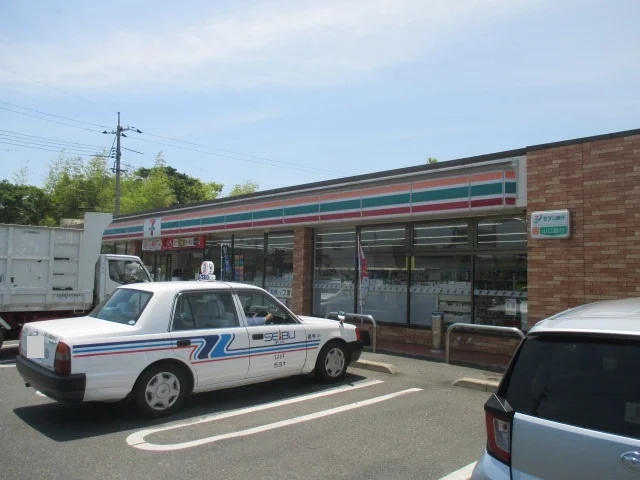セブンイレブン宇部常盤公園東店まで750m