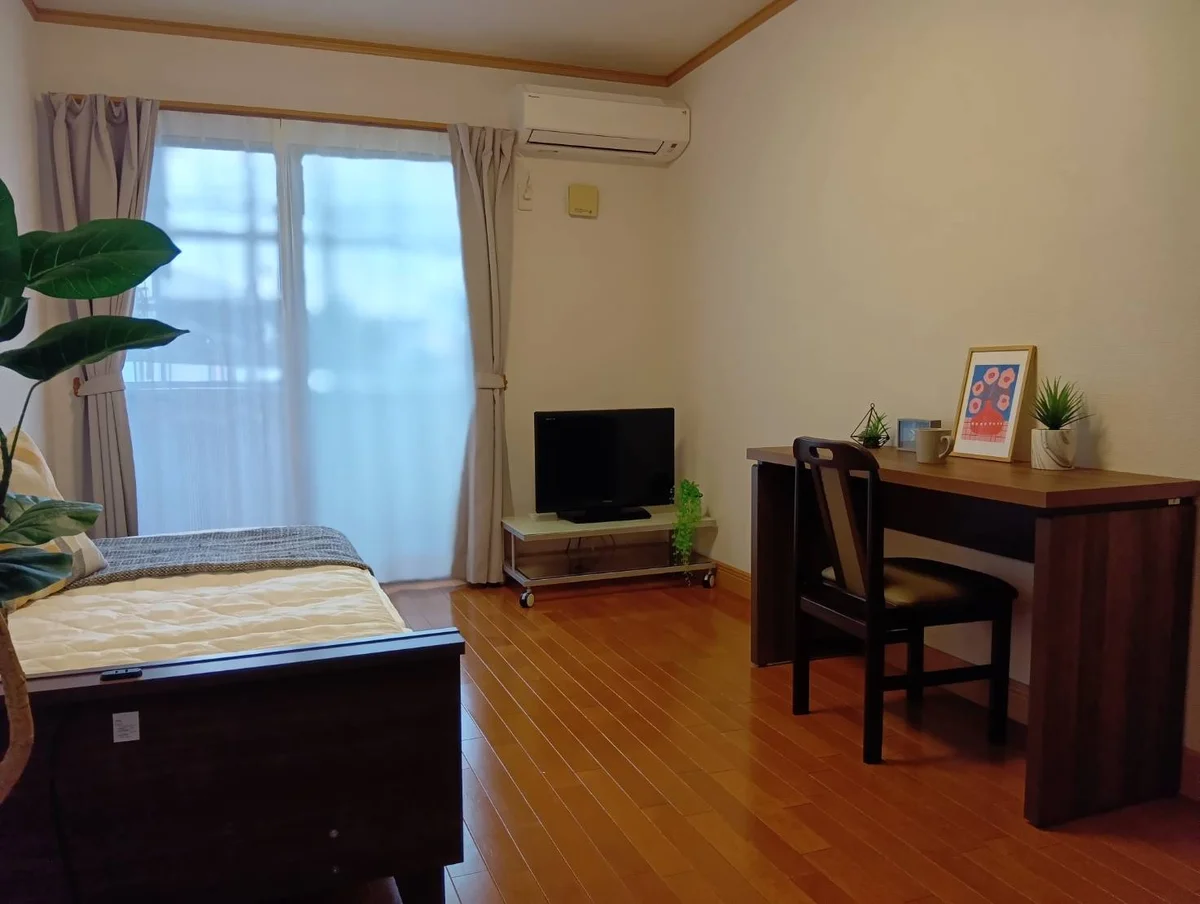 掲載写真は同タイプ（同間取り）の別室を撮影したものです