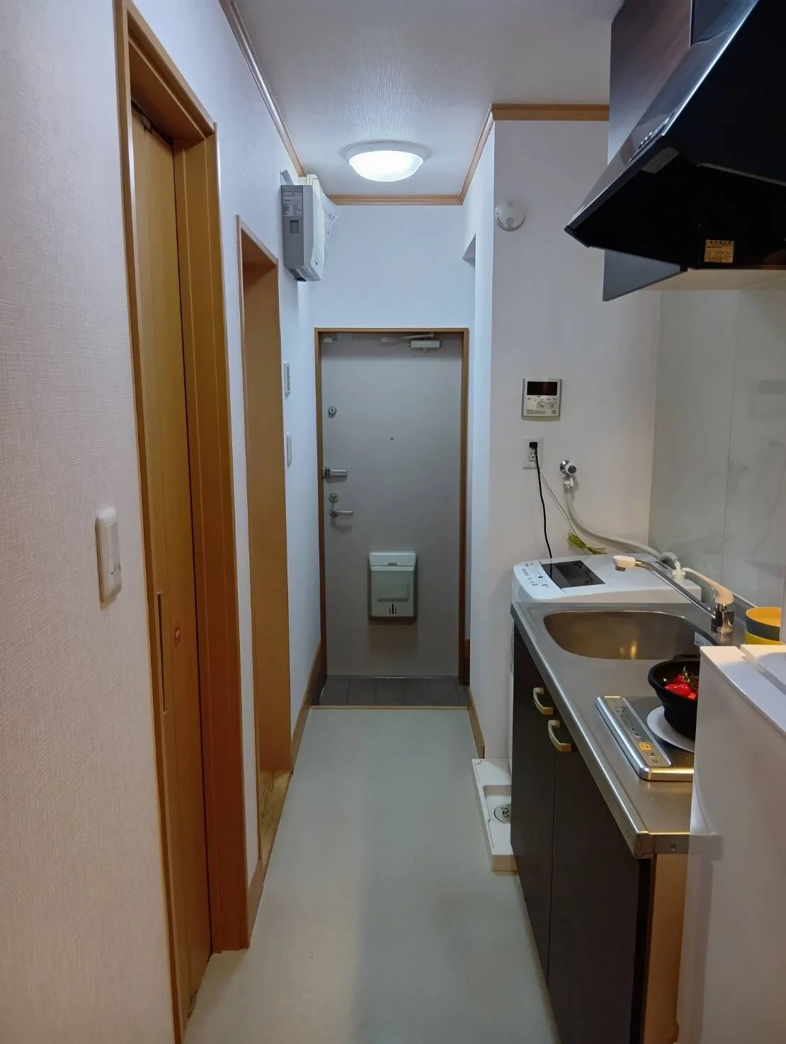 掲載写真は同タイプ（同間取り）の別室を撮影したものです