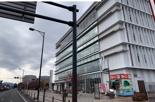 緑区役所合同庁舎まで750m