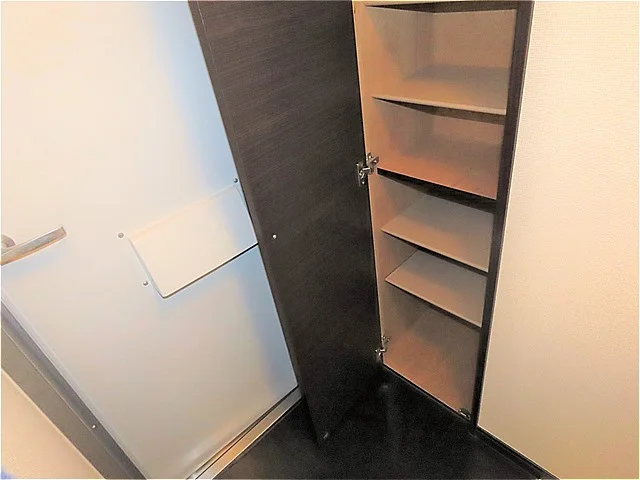 シューズボックスあり