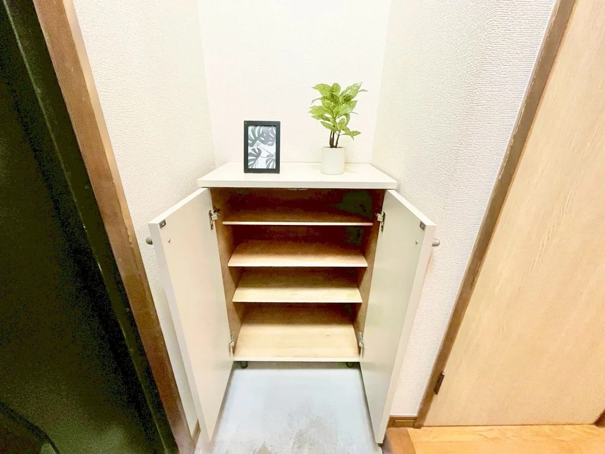 ※撮影用の観察植物・食器調理器具・雑貨類等はございません。※写真は現況優先