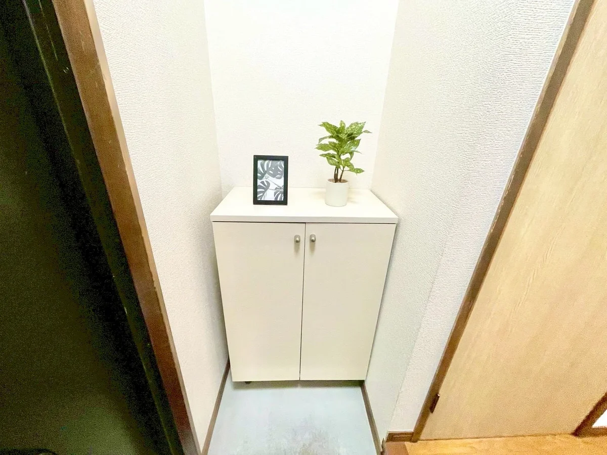 ※撮影用の観察植物・食器調理器具・雑貨類等はございません。※写真は現況優先