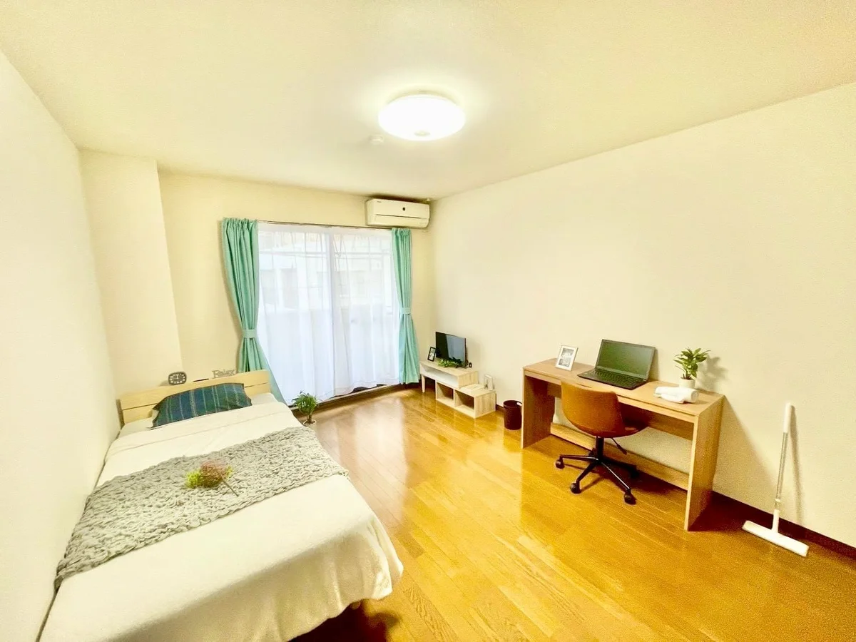 ※撮影用の観察植物・食器調理器具・雑貨類等はございません。※写真は現況優先