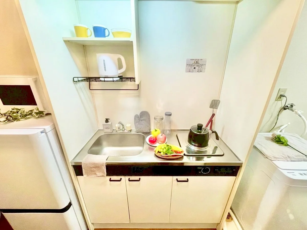 ※撮影用の観察植物・食器調理器具・雑貨類等はございません。※写真は現況優先