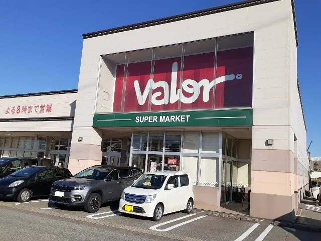 バロー黒瀬店まで350m