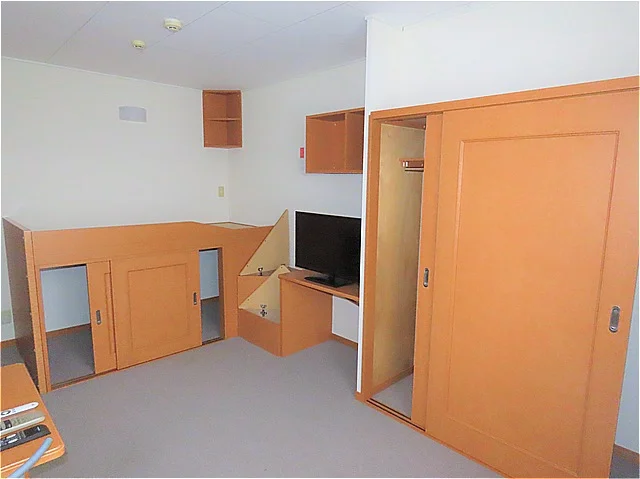 クローゼット、ベッド下収納あり