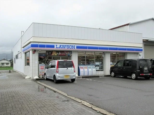 ローソン　北安曇池田店まで230m