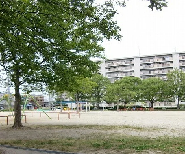 波花公園まで100m