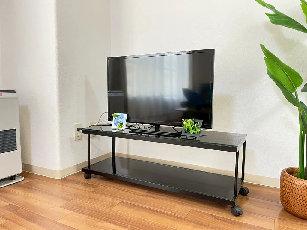 32V型液晶テレビ（録画用HDDつき）