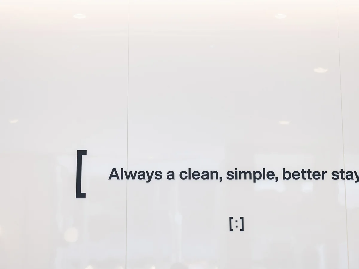 「いつでも清潔に、空間はシンプルに、より良いステイを。」