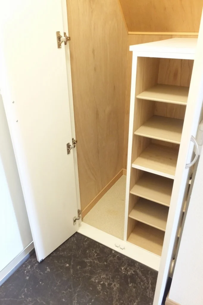 １Ｆ玄関横収納スペース
