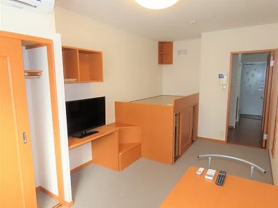 ハイベッドタイプのお部屋です