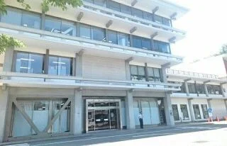鎌倉市役所まで2200m