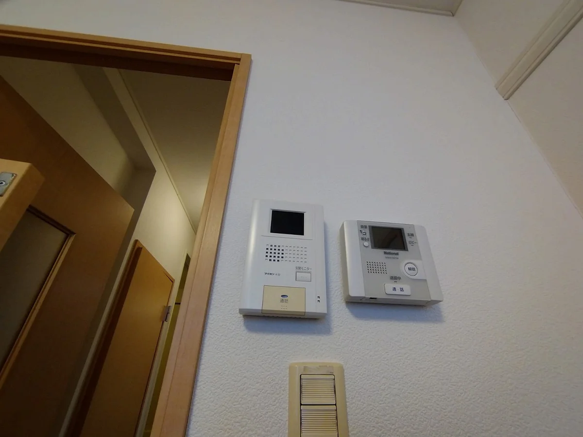 モニターホン標準設置