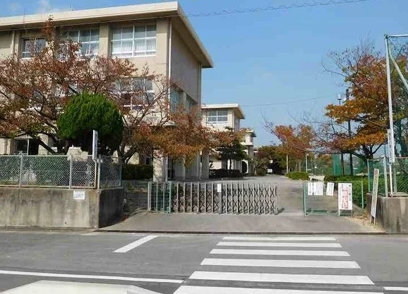 富士松東小学校まで190m