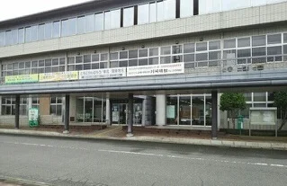 上峰町役場まで740m