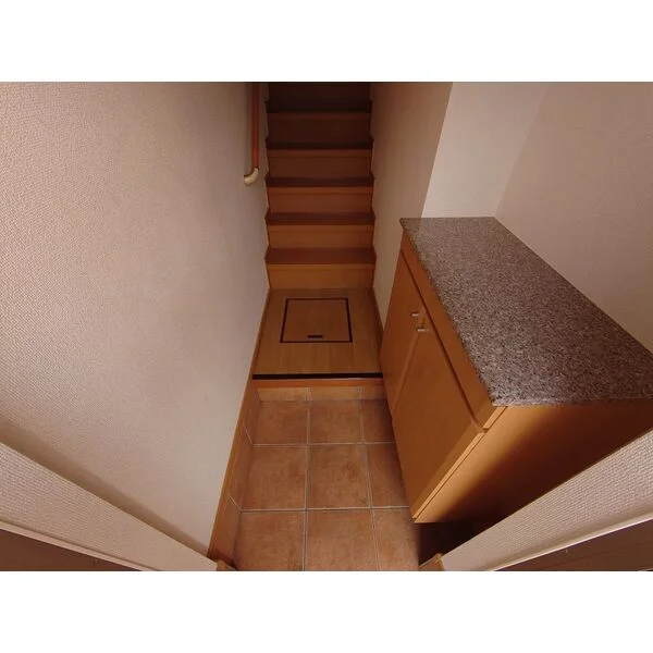 家具家電等、設置前の室内写真となります。