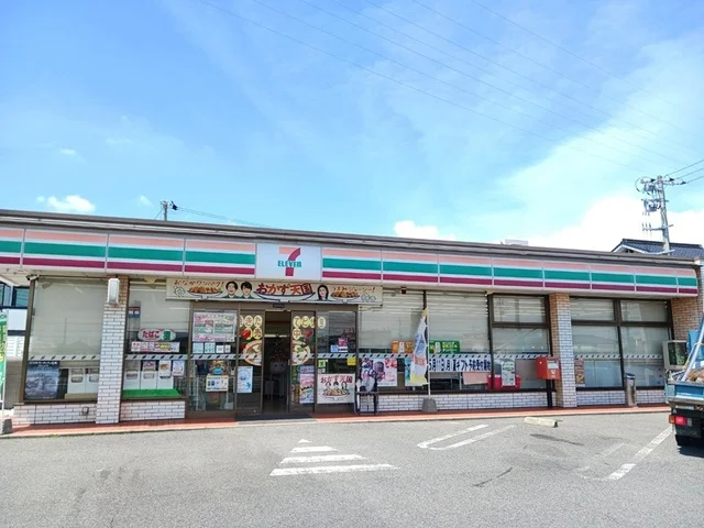 セブンイレブン周南新堤店まで450m