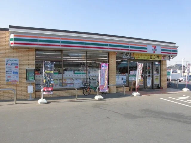 セブンイレブン守谷本町店まで400m
