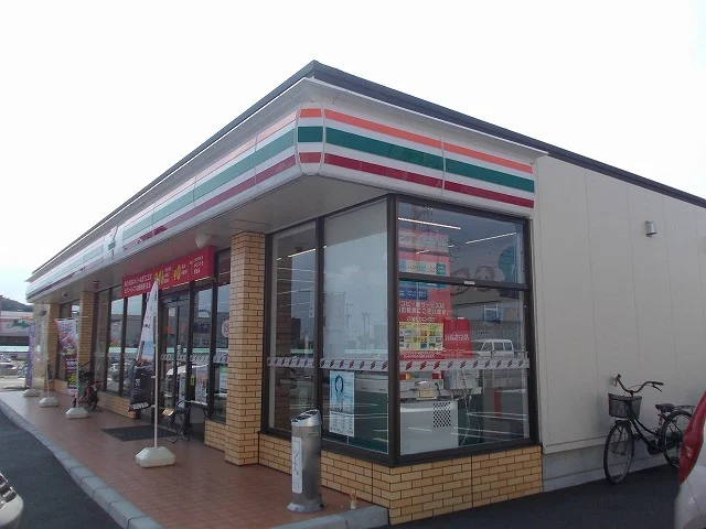 セブンイレブン鳴門大桑島店様まで300m