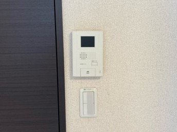 モニター付きインターホン