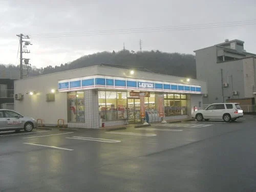 ローソン 福井門前店まで500m