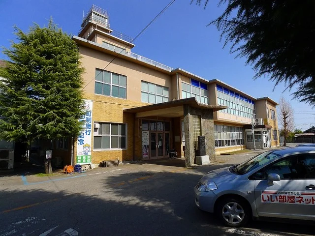 板倉町役場まで1200m