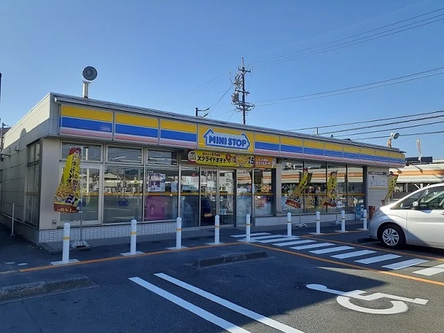 ミニストップまで450m