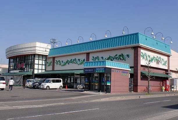 グルメ館まで2300m