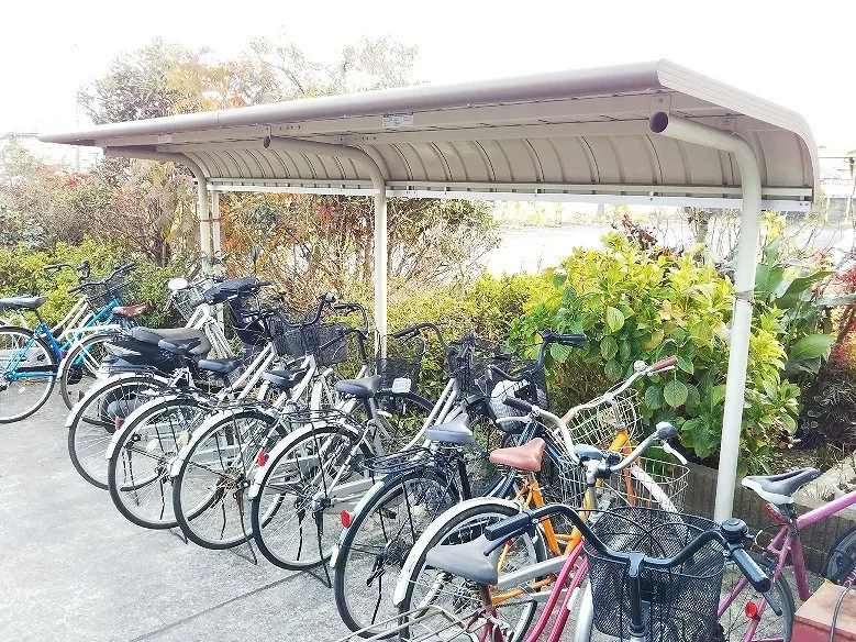 駐輪場完備