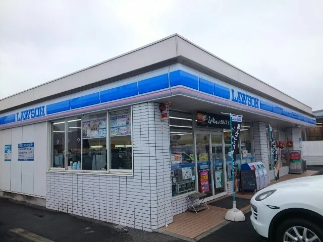 ローソン小八木町店まで1000m