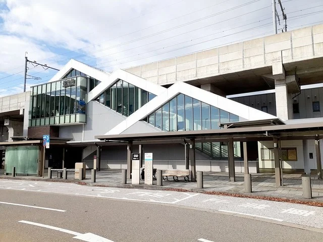 ＩＲいしかわ鉄道 松任駅まで700m
