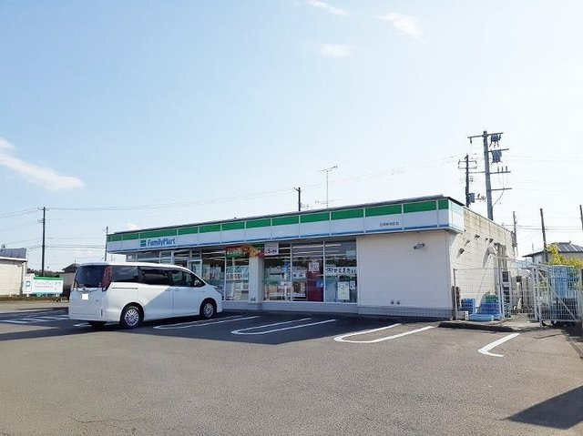 ファミリーマート目黒新地町店まで500m