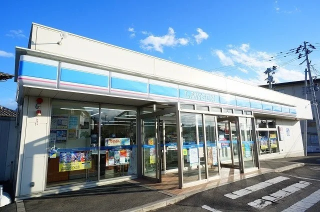 ローソン郡山希望ヶ丘店まで700m