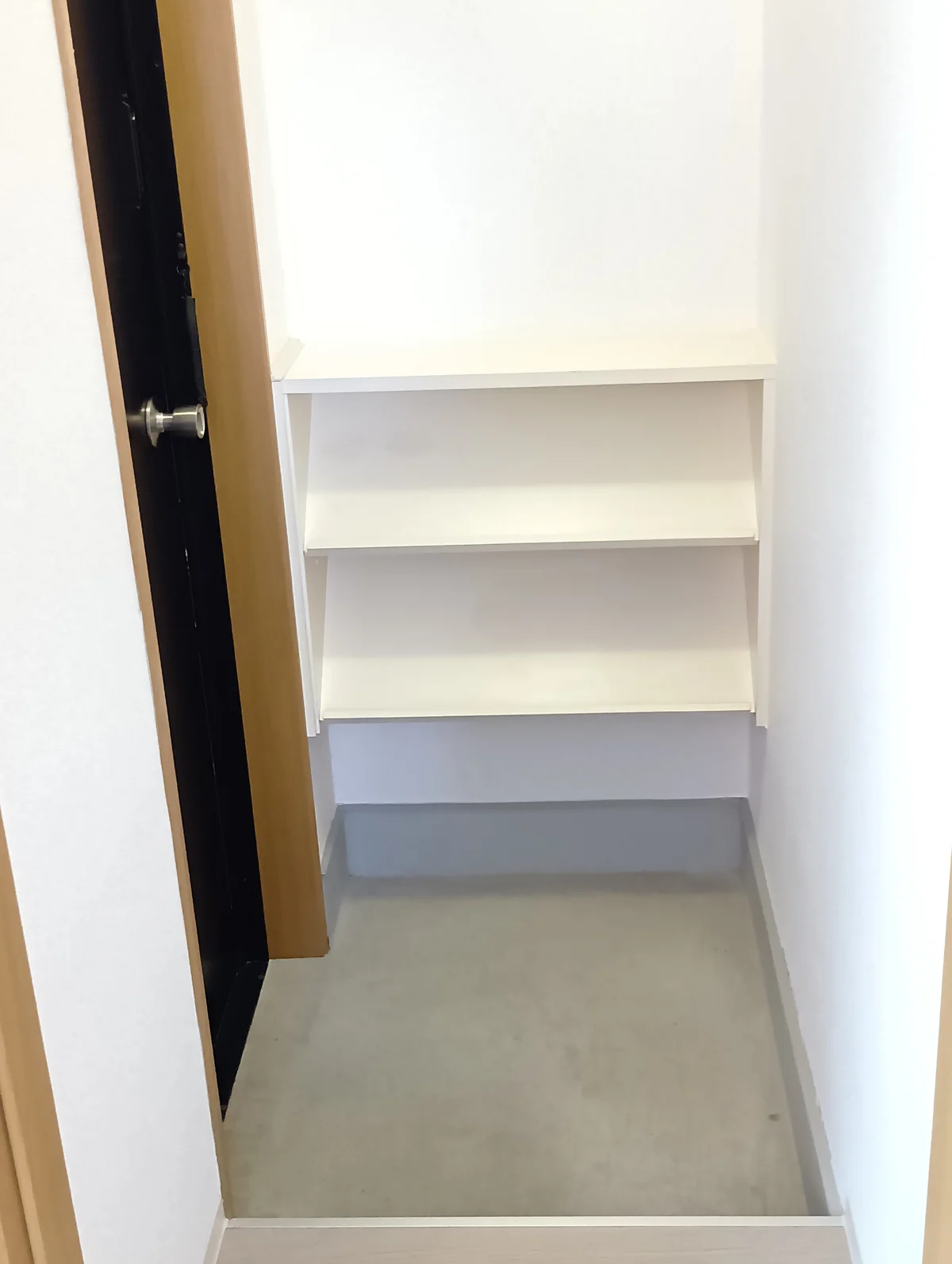 シューズボックス