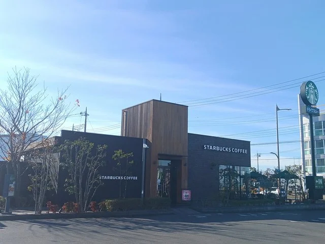スターバックスコーヒー駅南中央まで850m