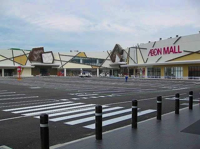 イオンモールとなみまで1900m