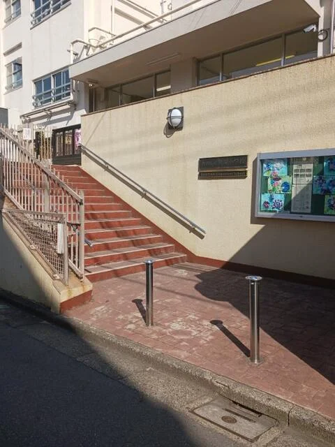 渋谷区立笹塚小学校まで750m